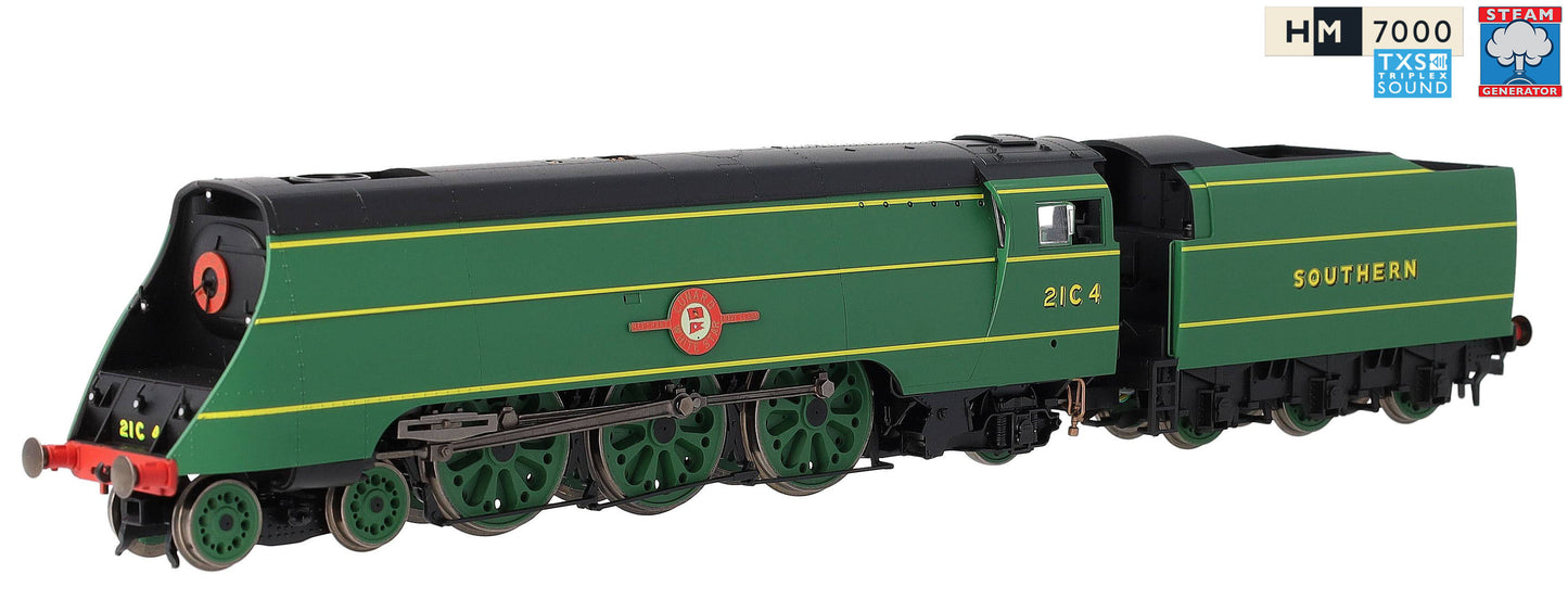 R30560SS SR Merchant Navy Class Cunard White Star Line 21C4 Steam Locomotive - DCC Sound & Steam Generator