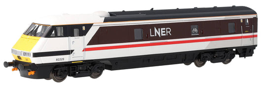 R40504 Mk4 DVT Driving Van Trailer LNER 82225