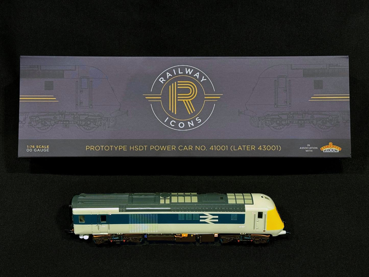 Class 41 (British Rail Class 252) Prototype HSDT Power Car Diesel Locomotive No.41001