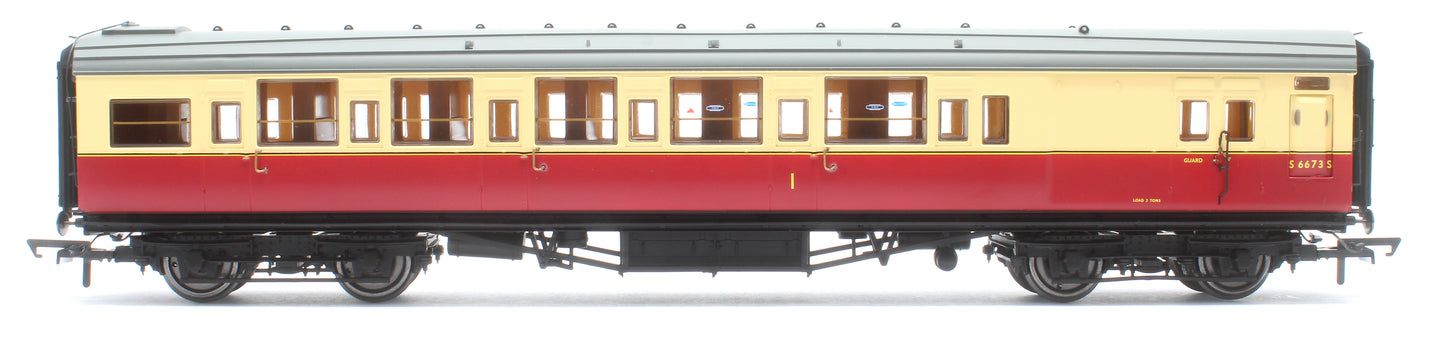 R40464 BR Maunsell Brake Composite class S6673 Set 179
