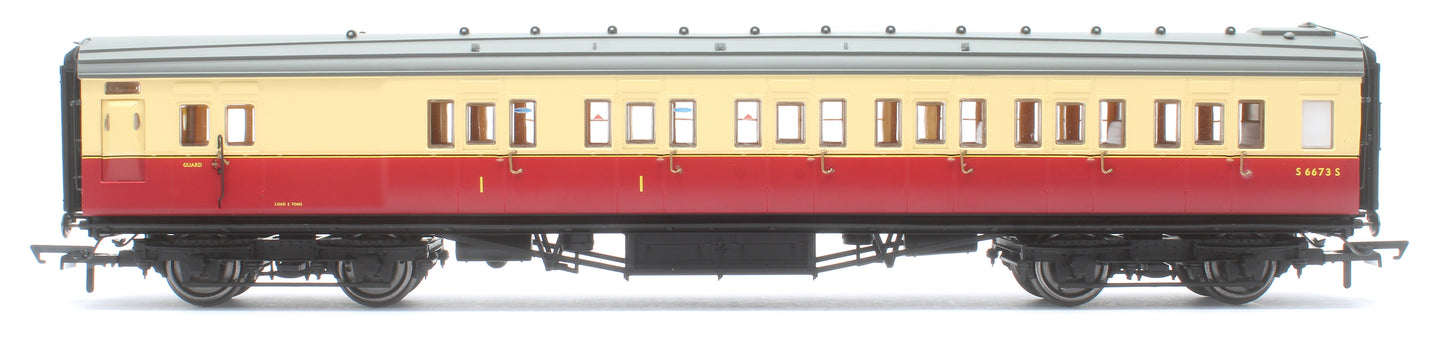 R40464 BR Maunsell Brake Composite class S6673 Set 179