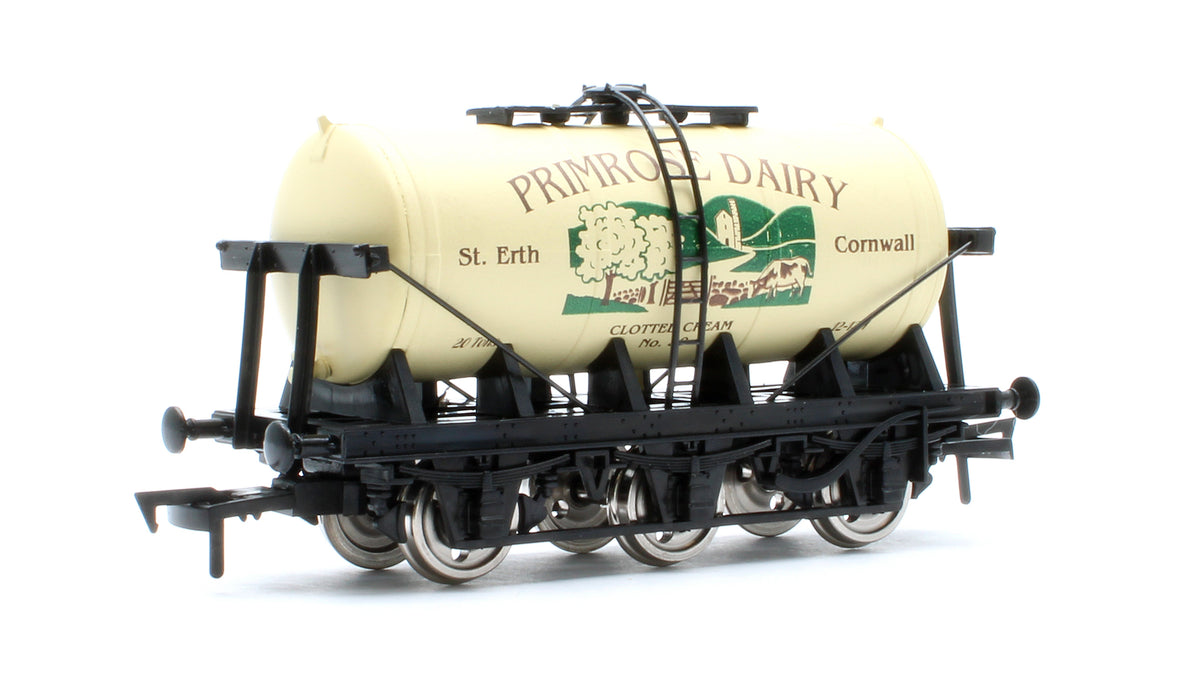 4F-031-137 6 Wheel Milk Tanker Primrose Dairy