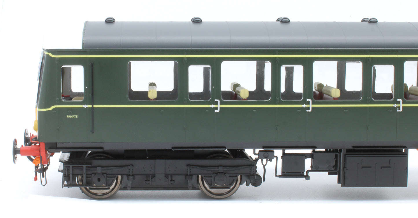 Class 150 BR Green (Small Yellow Panel) Unpowered DMU Trailer Car W56296