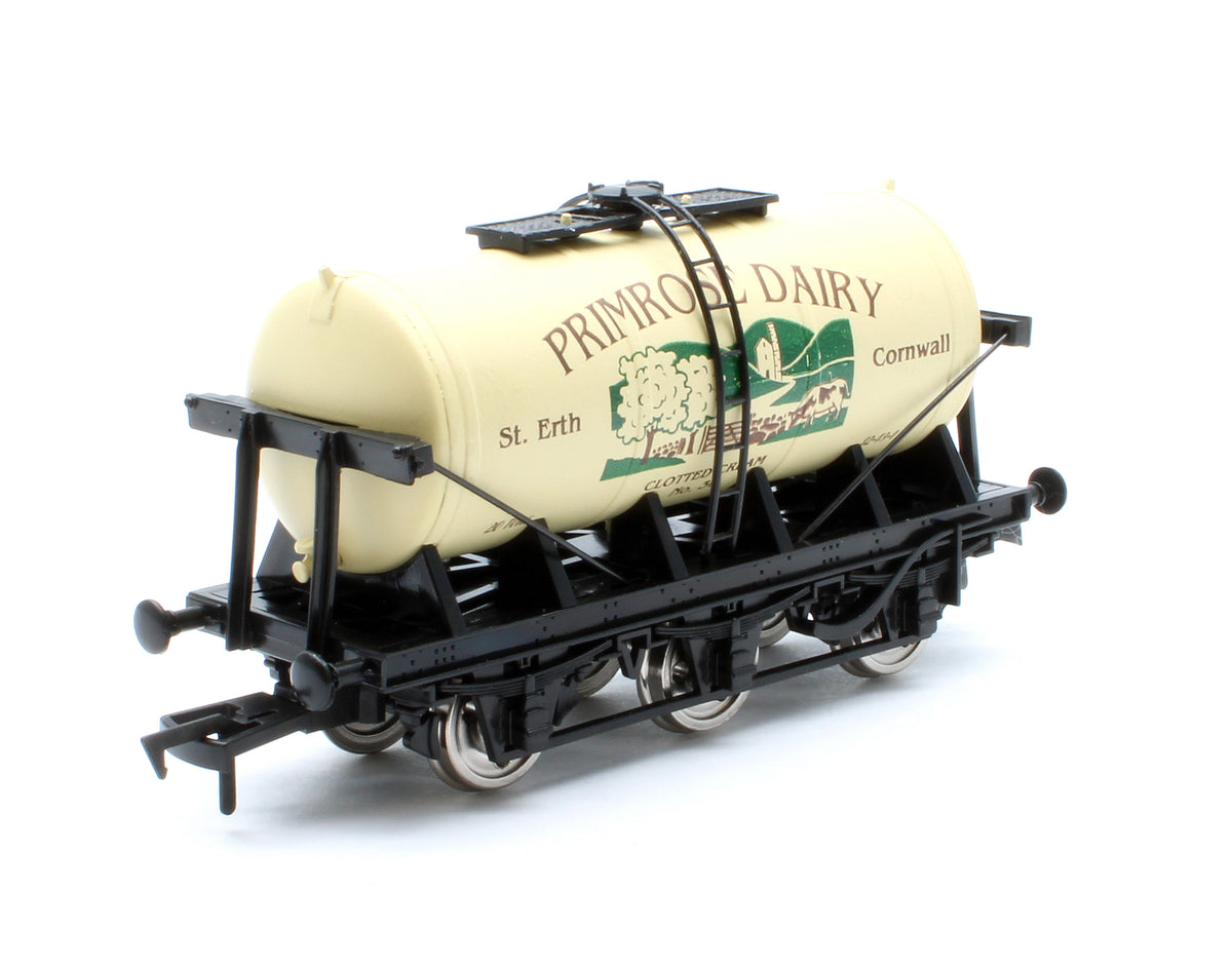 4F-031-137 6 Wheel Milk Tanker Primrose Dairy