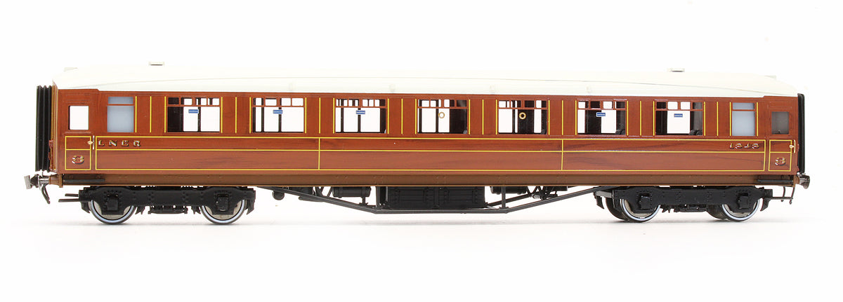 Pre-Owned LNER Teak Gresley 3rd Coach No.1848