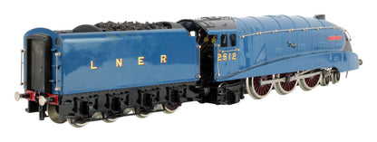 Pre-Owned LNER Garter Blue Class A4 4-6-2 'Silver Fox' 2512 Steam Locomotive