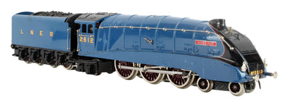 Pre-Owned LNER Garter Blue Class A4 4-6-2 'Silver Fox' 2512 Steam Locomotive