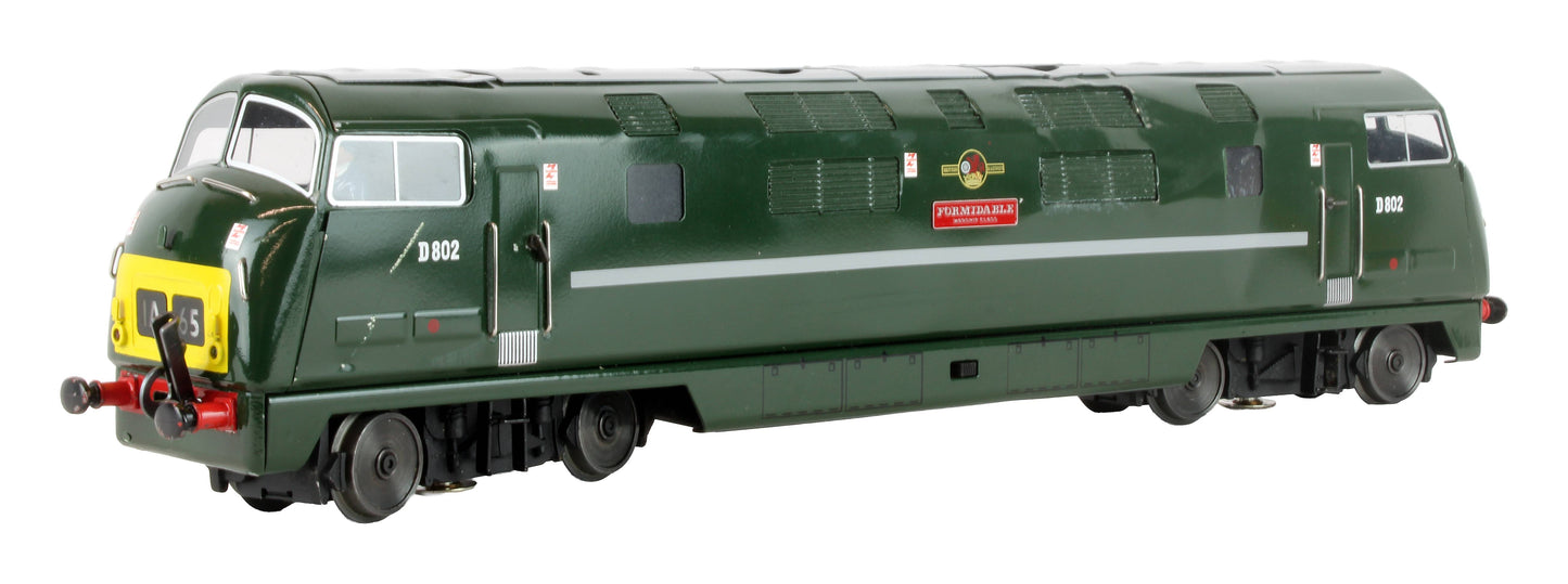 Pre-Owned E/32-A1 BR A1 Green Small Yellow Panel Warship Class D802 'Formidable' Diesel Locomotive *DCC Sound*