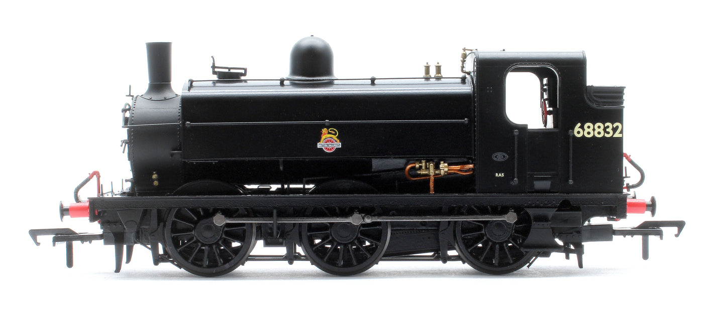 LNER J52/2 No.68832 BR Unlined Black Early Crest Steam Tank Locomotive