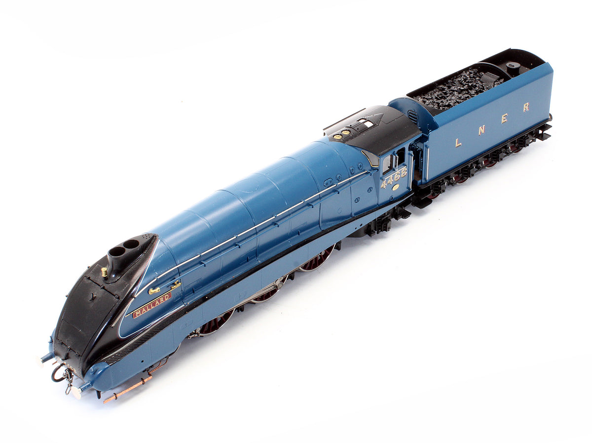 Pre-Owned LNER 4-6-2 A4 'Mallard' 4468 Steam Locomotive - DCC Sound