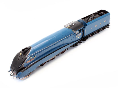 Pre-Owned LNER 4-6-2 A4 'Mallard' 4468 Steam Locomotive - DCC Sound