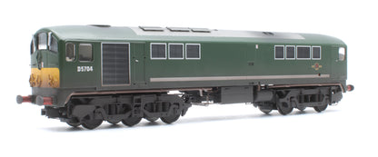Class 28 Co-Bo BR Green Small Yellow Panels D5704 Diesel Locomotive - Weathered
