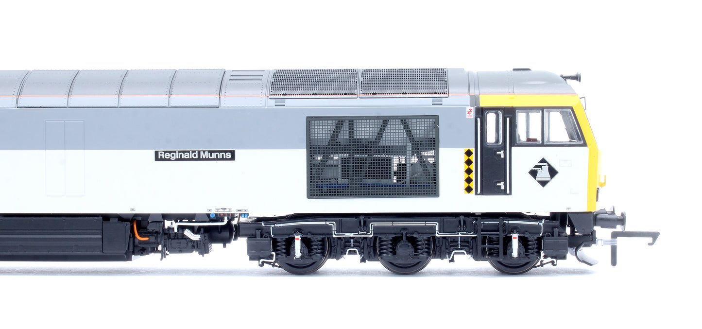 Pre-Owned Class 60 60092 'Reginald Munns' TTG Triple Grey Coal Sector Diesel Locomotive - DCC Sound