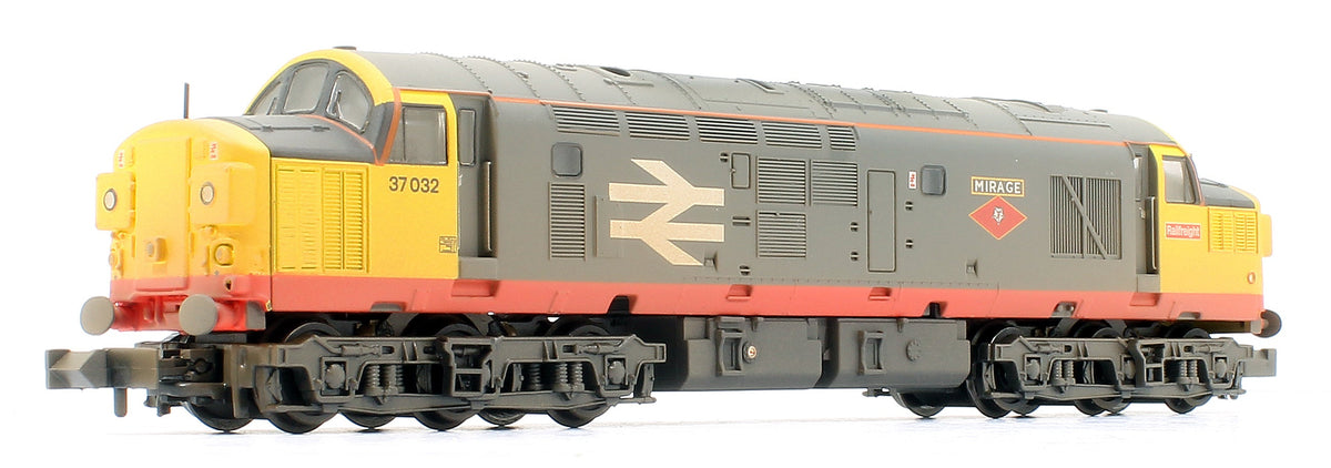 Pre-Owned Class 37/0 Split Headcode 37032 'Mirage' BR R.freight (Red Stripe) Diesel Locomotive - Weathered - DCC Fitted