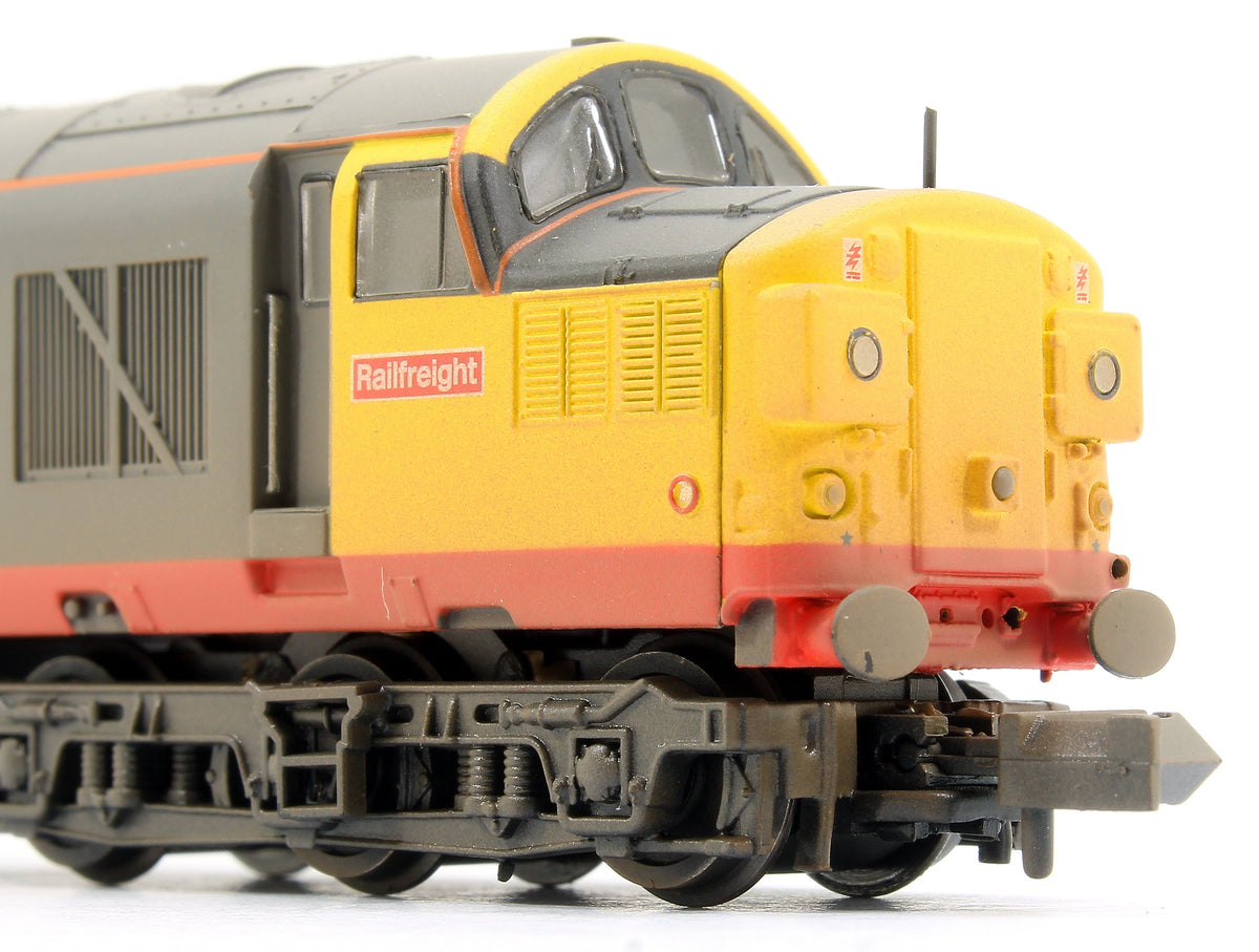 Pre-Owned Class 37/0 Split Headcode 37032 'Mirage' BR R.freight (Red Stripe) Diesel Locomotive - Weathered