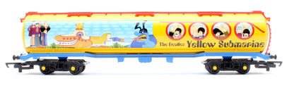 The Beatles Yellow Submarine 100T Tanker Wagon