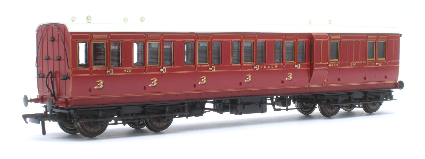 978002 48' SECR ‘Evolution’ Bogie Coach Non-Corridor Brake Third No.975