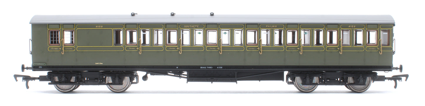 LBSCR 54ft 'Isle of Wight' 4-Coach Pack SR Maunsell Green No. 486