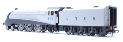 Hornby Dublo Class A4 4-6-2 LNER  No.2511 'Silver King' (90th Anniversary Collection) Steam Locomotive