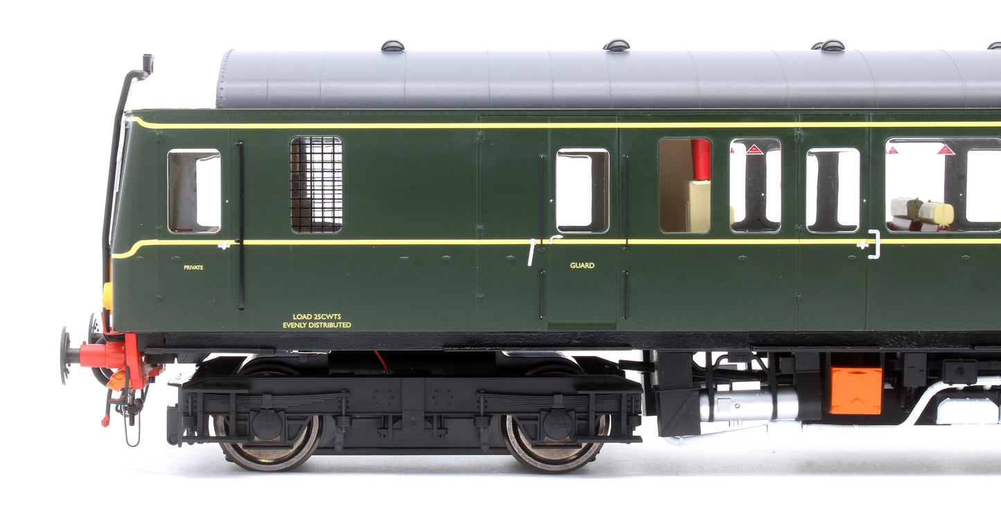 1221 Class 122 BR Green (Small Yellow Panel) Single Car DMU W55005