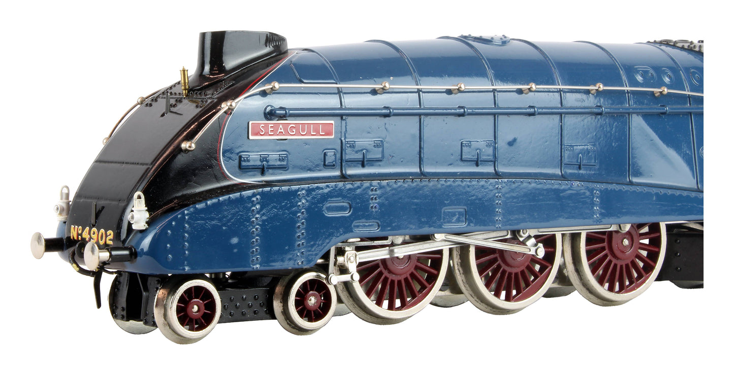 Pre-Owned E4 LNER Blue Class A4 4-6-2 'Seagull' 4902 Steam Locomotive