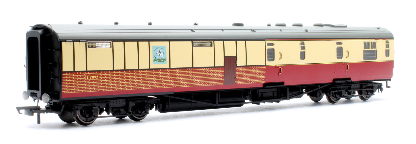 Pre-Owned R40470 BR 'Tavern' Kitchen and Buttery Car & Composite Restaurant - White Horse 7833 Twin pack