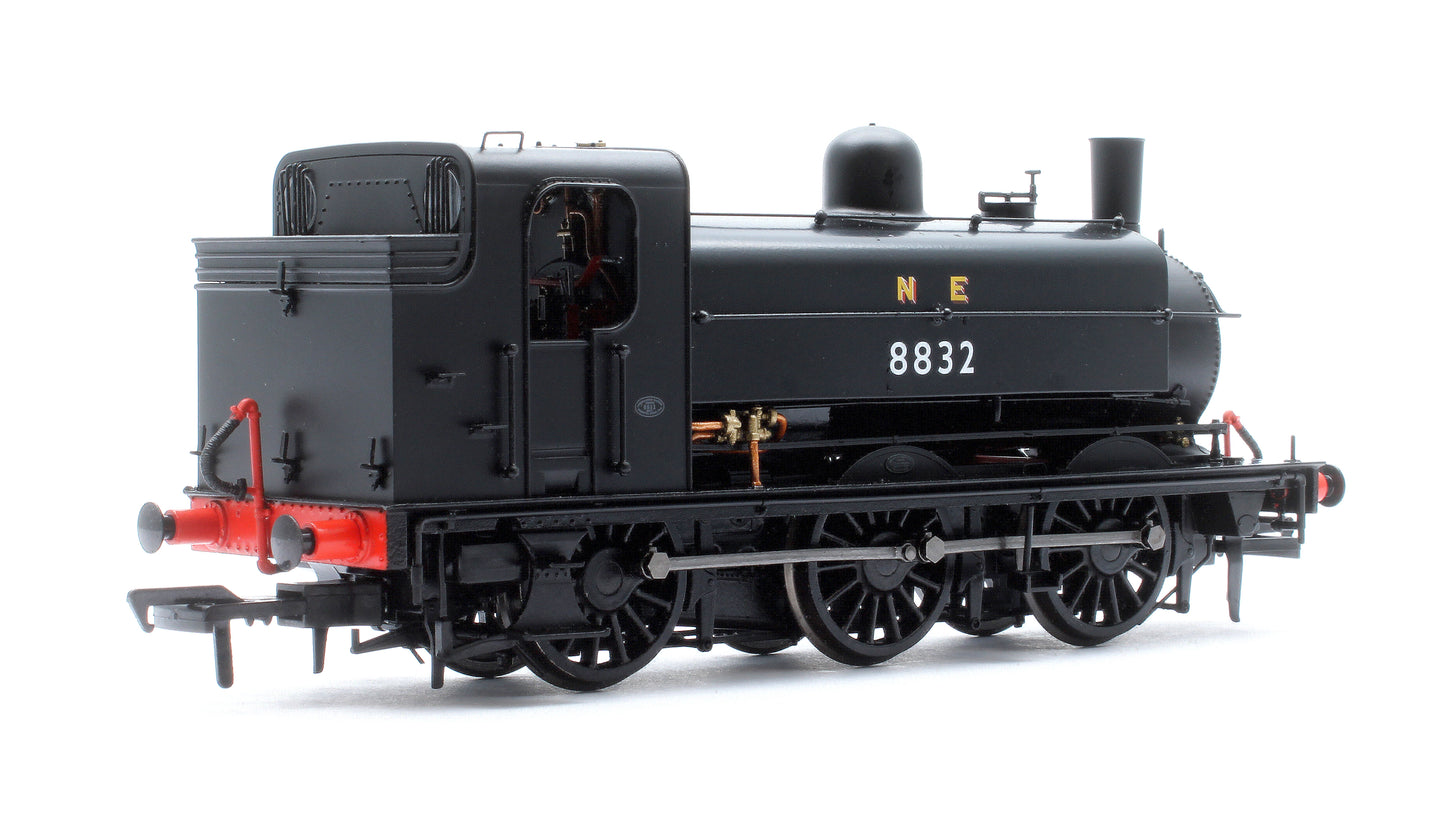LNER J52/2 No.8832 NE Plain Black Steam Tank Locomotive