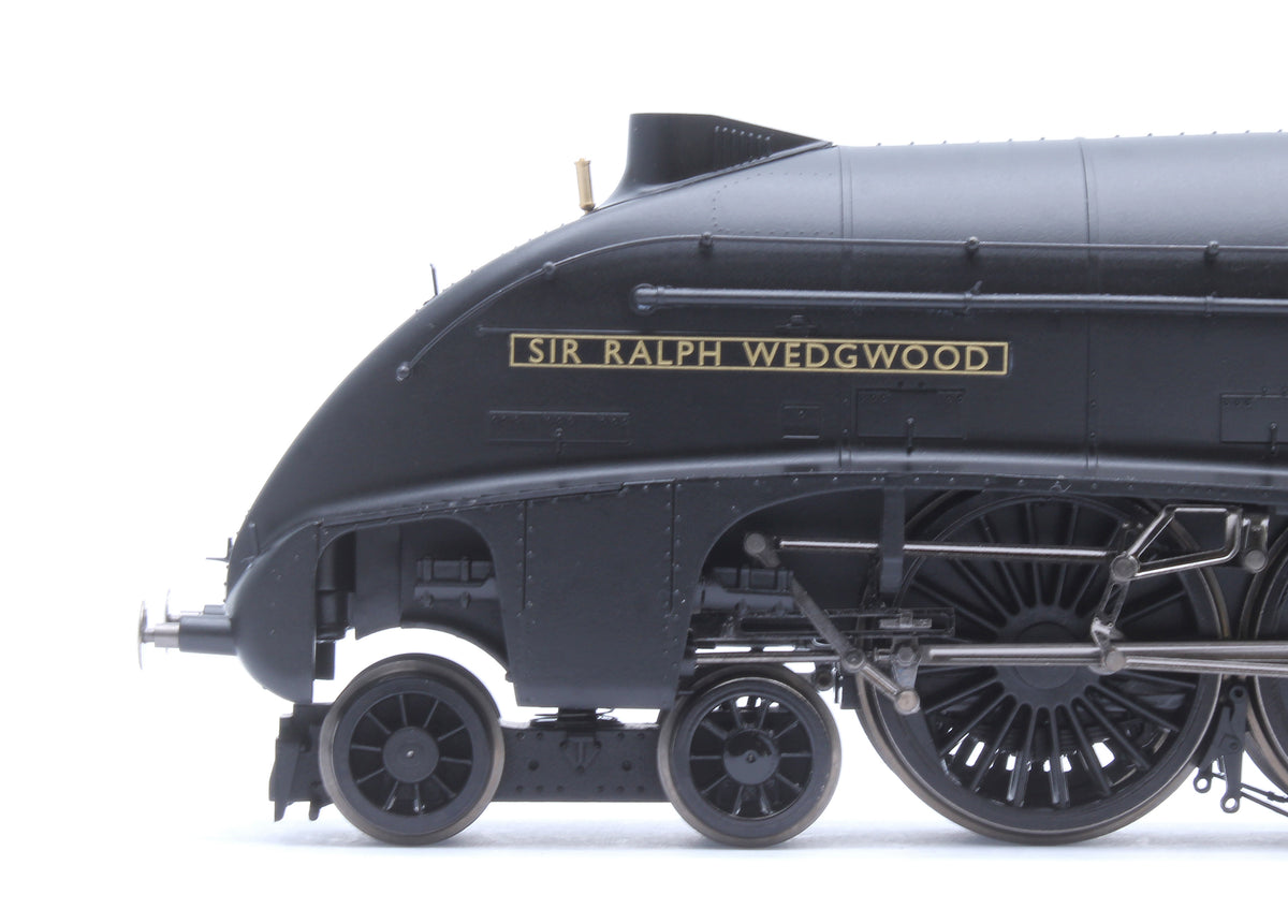 Hornby R30452 Class A4 4-6-2 LNER No.4466 'Sir Ralph – Rails