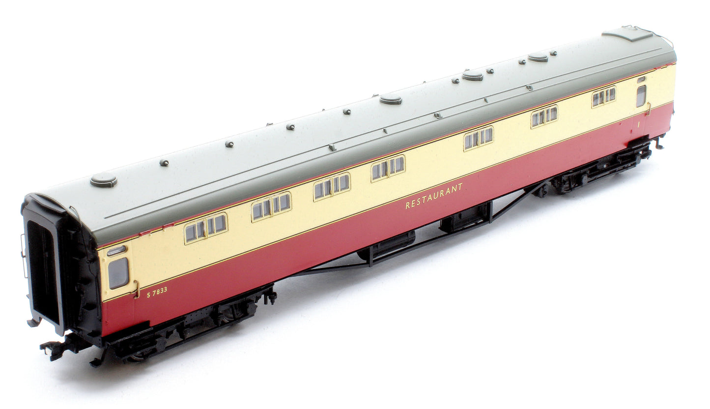 Pre-Owned R40470 BR 'Tavern' Kitchen and Buttery Car & Composite Restaurant - White Horse 7833 Twin pack