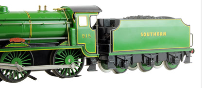 Pre-Owned E10 SR Lined Malachite Green Schools Class 4-4-0 'Brighton' 915 Steam Locomotive