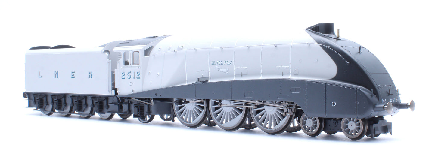 Pre-Owned Hornby Dublo Class A4 4-6-2 LNER No.2512 'Silver Fox' (90th Anniversary Collection) Steam Locomotive