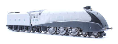 Pre-Owned Hornby Dublo Class A4 4-6-2 LNER No.2512 'Silver Fox' (90th Anniversary Collection) Steam Locomotive