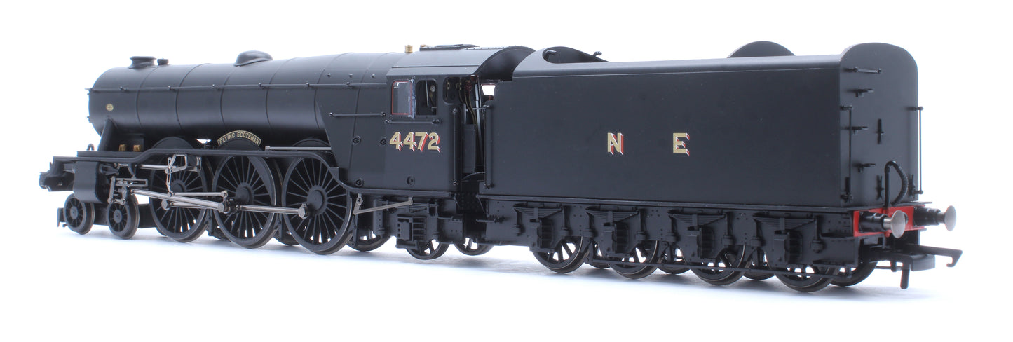 Class A3 4-6-2 LNER No.4472 'Flying Scotsman' (WWII 80th Anniversary Collection) Steam Locomotive