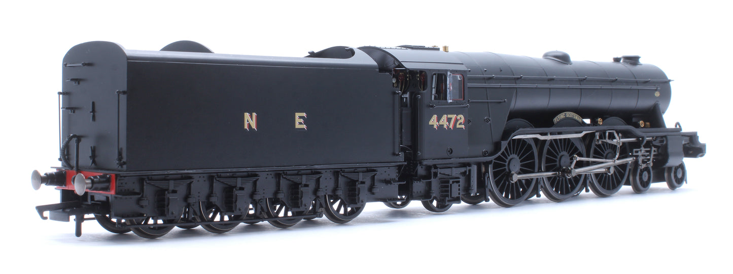 Class A3 4-6-2 LNER No.4472 'Flying Scotsman' (WWII 80th Anniversary Collection) Steam Locomotive