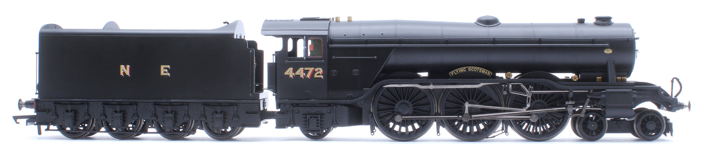 Class A3 4-6-2 LNER No.4472 'Flying Scotsman' (WWII 80th Anniversary Collection) Steam Locomotive