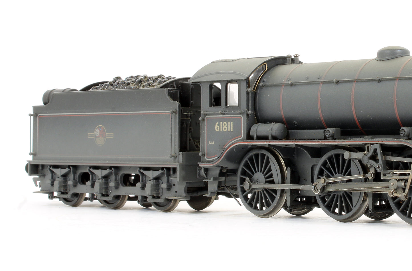 Pre-Owned 32-275K Class K3 61811 BR Line Black Late Crest Steam Locomotive (Weathered) Exclusive Edition