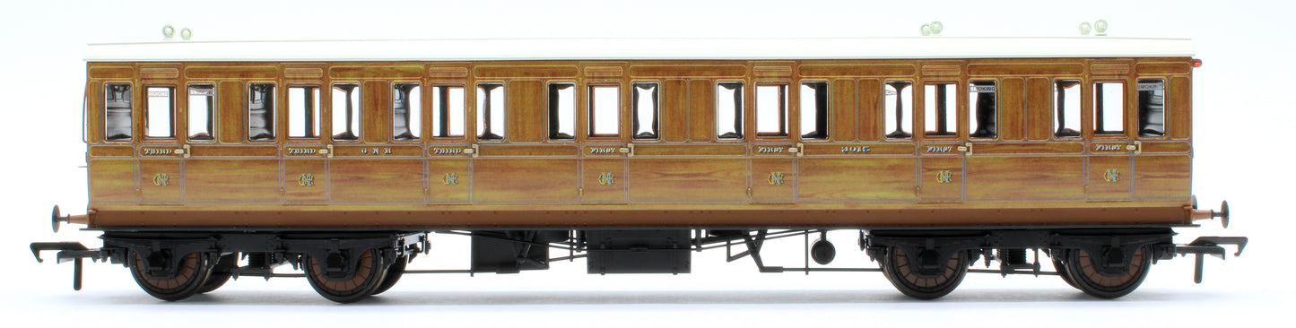 978024 48' GNR ‘Evolution’ Bogie Coach Non-Corridor Composite No.3015