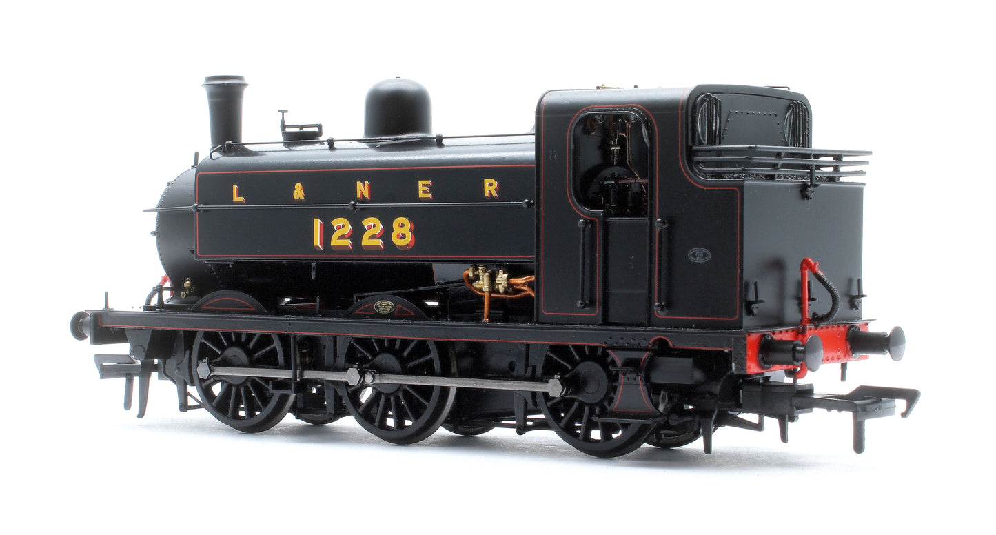 LNER J52/2 No.1228 L&NER Black with Red Lining Steam Tank Locomotive - DCC Sound