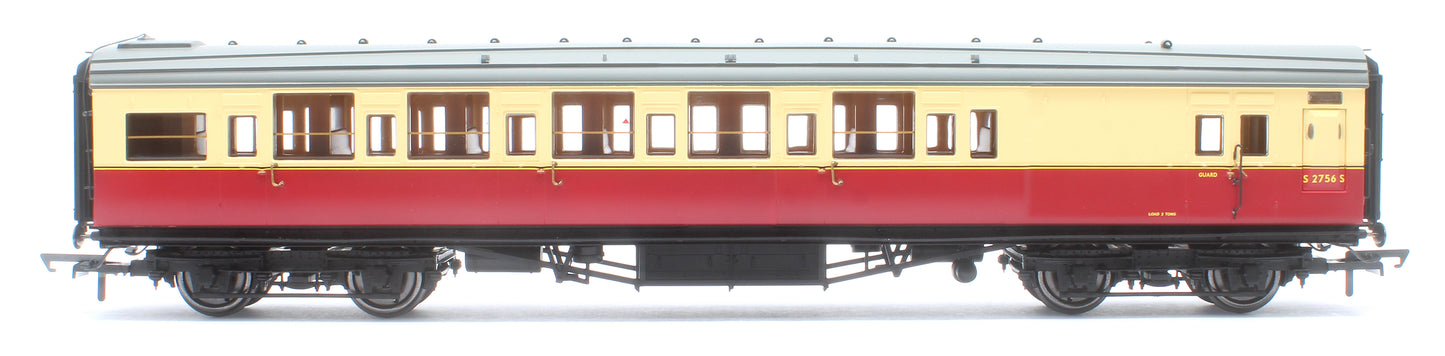 BR Maunsell Brake Third Class S2756S Set 226