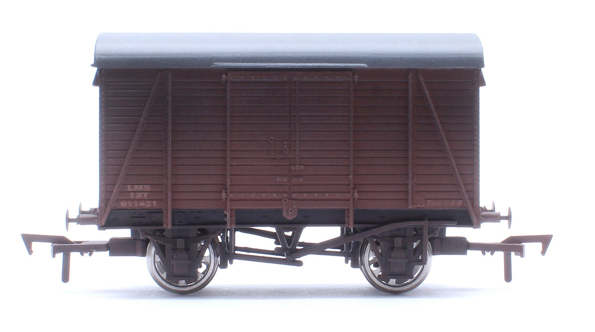Pre-Owned Box Van LMS No.611421 - Weathered
