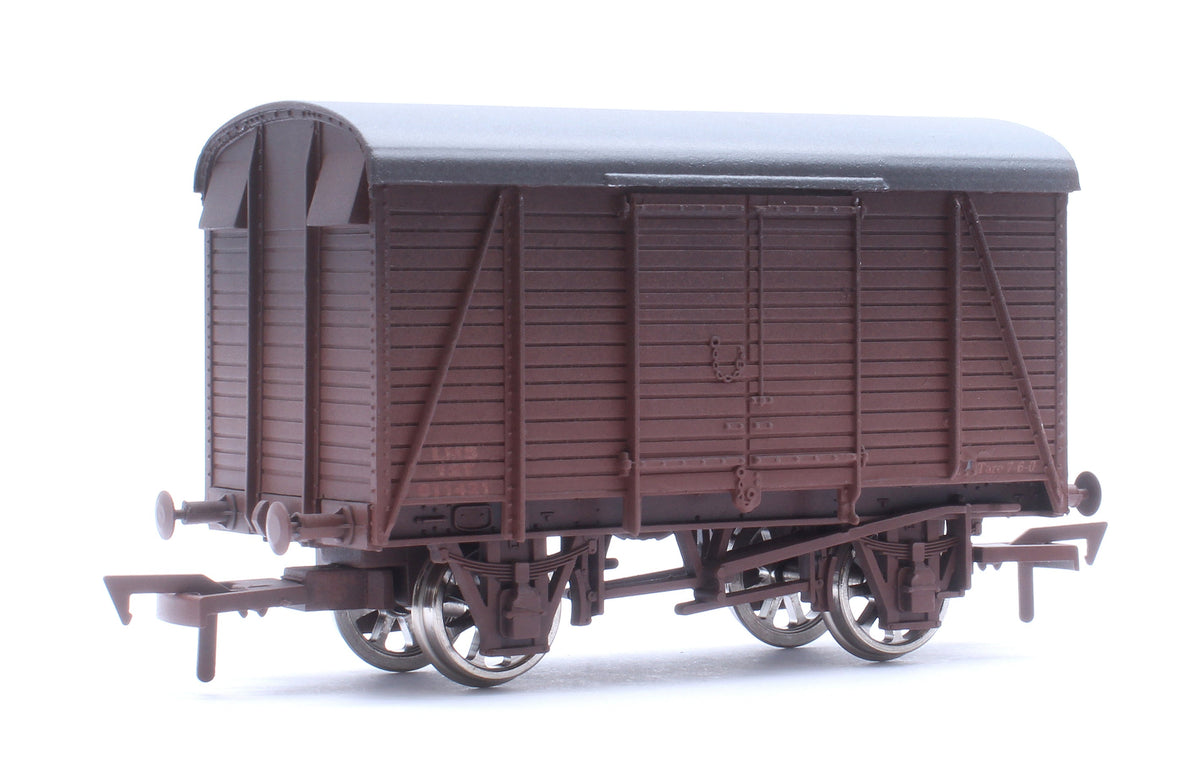 Pre-Owned Box Van LMS No.611421 - Weathered
