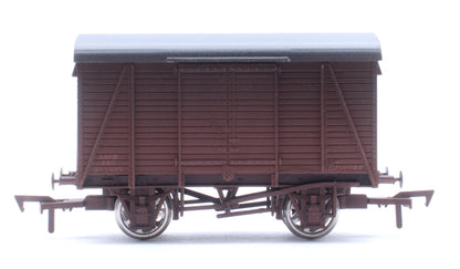 Pre-Owned Box Van LMS No.611421 - Weathered