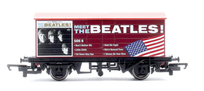 Pre-Owned Meet The Beatles 'Please Please Me' US and UK Album Covers Wagon