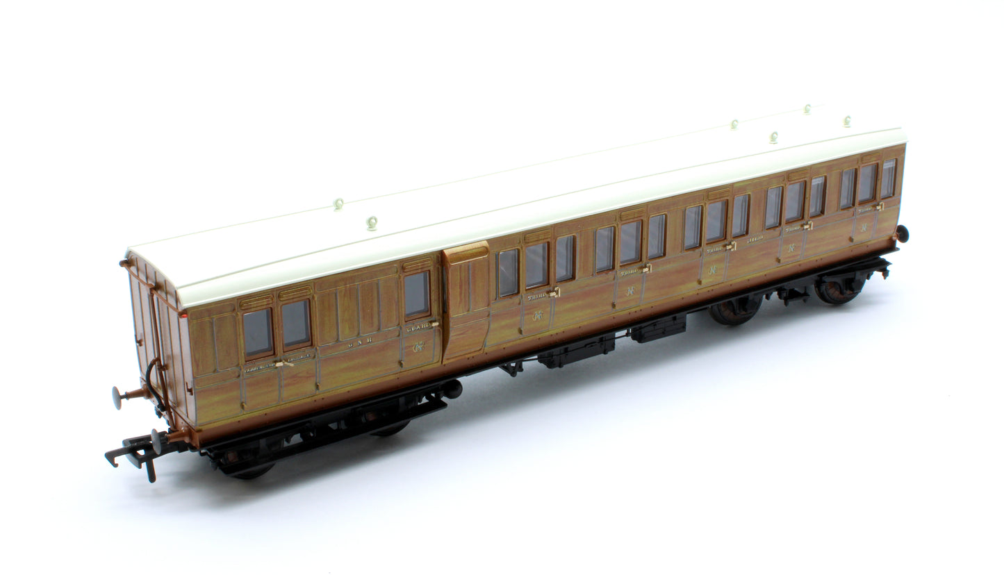 978024 48' GNR ‘Evolution’ Bogie Coach Non-Corridor Composite No.3015