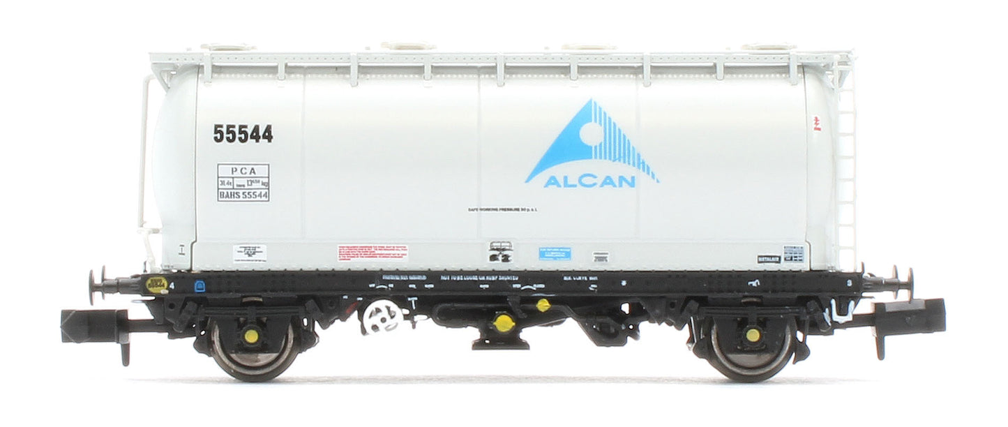RT-PCA20-201B Pack of 4 Alcan liveried PCA tanks (with ladders). Numbers: 55541, 55544, 55547, 55550
