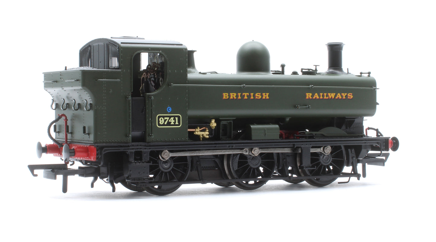 8750 Class Pannier Tank - British Railways Green 0-6-0 Tank Locomotive No.9741