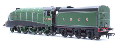 LNER Streamlined B17 City of London No.2870 Steam Locomotive