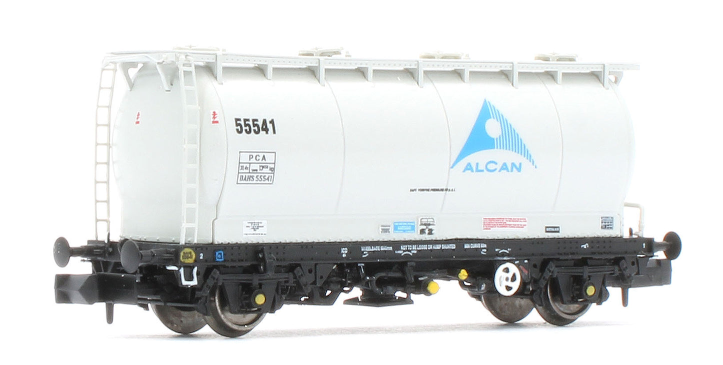 RT-PCA20-201B Pack of 4 Alcan liveried PCA tanks (with ladders). Numbers: 55541, 55544, 55547, 55550