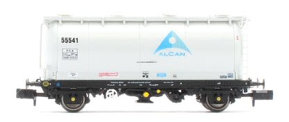 RT-PCA20-201B Pack of 4 Alcan liveried PCA tanks (with ladders). Numbers: 55541, 55544, 55547, 55550