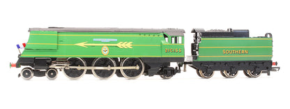Pre-Owned W2291 SR 4-6-2 Golden Arrow 'Fighter Pilot' 2ICI55 Steam Locomotive